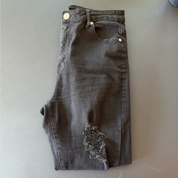 💕3 for $15💕 Nastygal Black Skinny Jeans 💕3 for $15💕 - Picture 6 of 6
